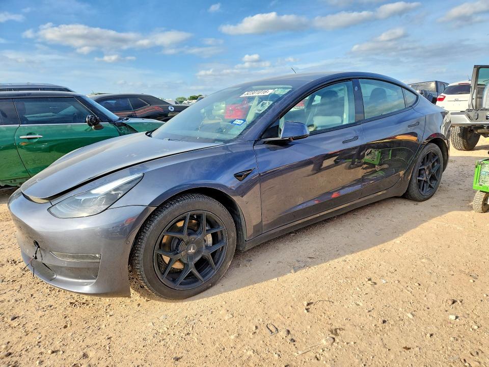 2021 Tesla Model 3 მანქანა იყიდება აუქციონზე, vin: 5YJ3E1EB7MF973866, აუქციონის ნომერი: 52301016