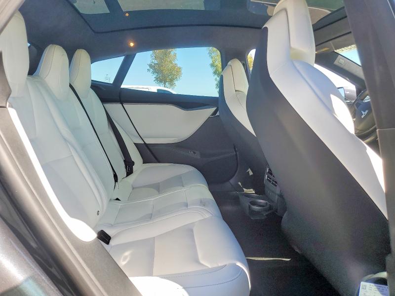 Продаж на аукціоні авто 2019 Tesla Model S, vin: 5YJSA1E27KF304372, номер лоту: 53633976