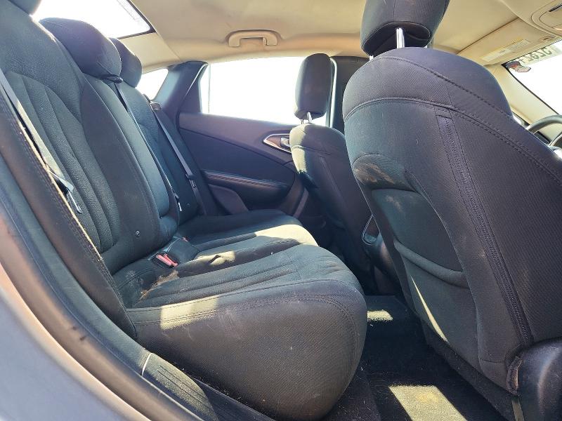 2016 Chrysler 200 მანქანა იყიდება აუქციონზე, vin: 1C3CCCAB6GN175893, აუქციონის ნომერი: 52321546