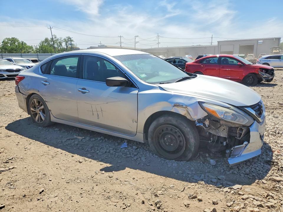 Продажа на аукционе авто 2017 Nissan Altima, vin: 1N4AL3AP6HC238105, номер лота: 55404746