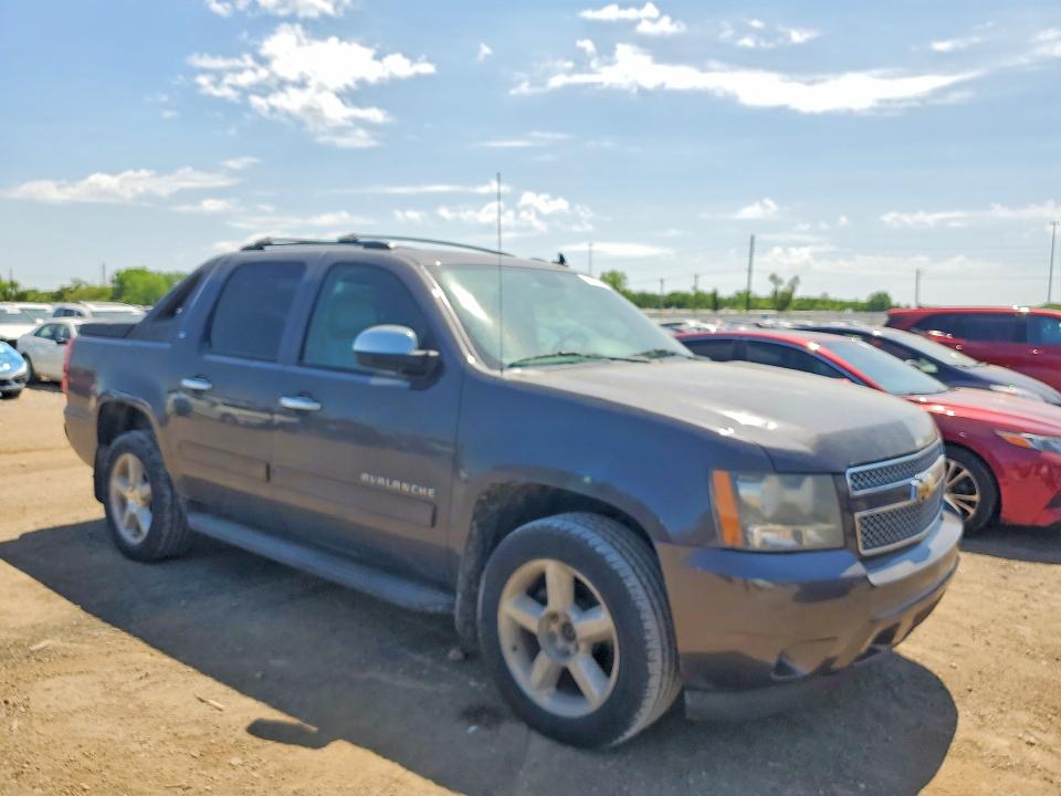 Продажа на аукционе авто 2011 Chevrolet Avalanche, vin: 3GNTKFE33BG152583, номер лота: 53078926