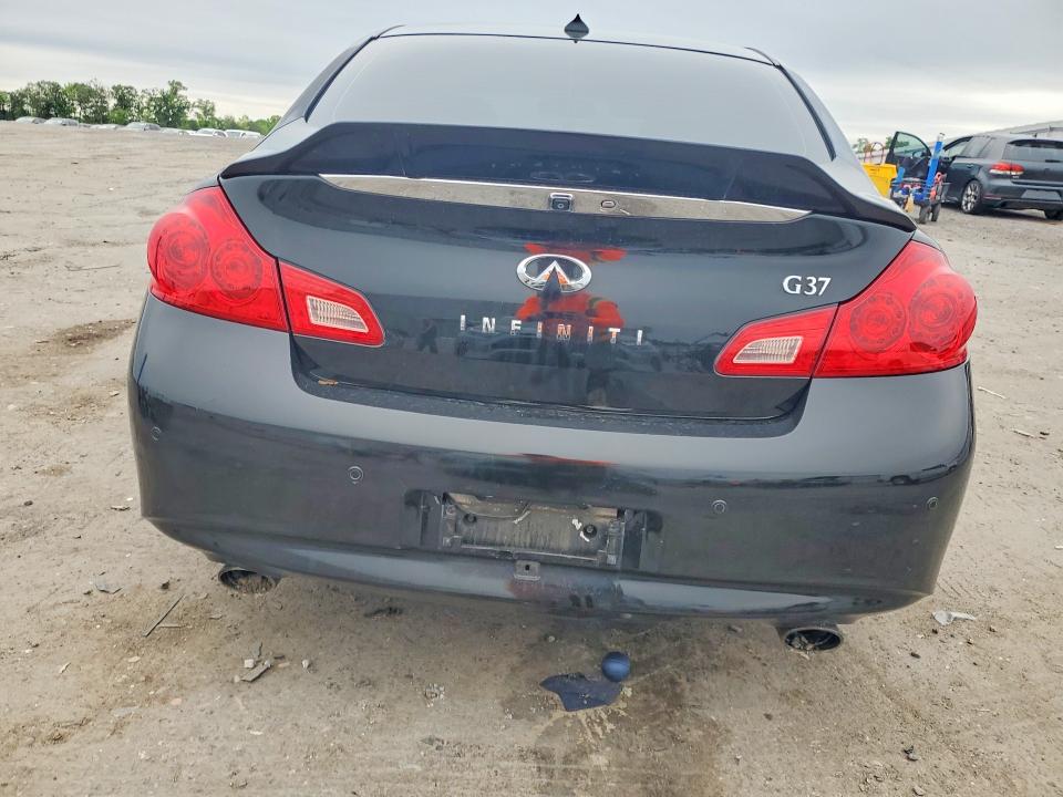 52869546 :رقم المزاد ، JN1CV6AP1BM305602 vin ، 2011 Infiniti G37 Sedan مزاد بيع
