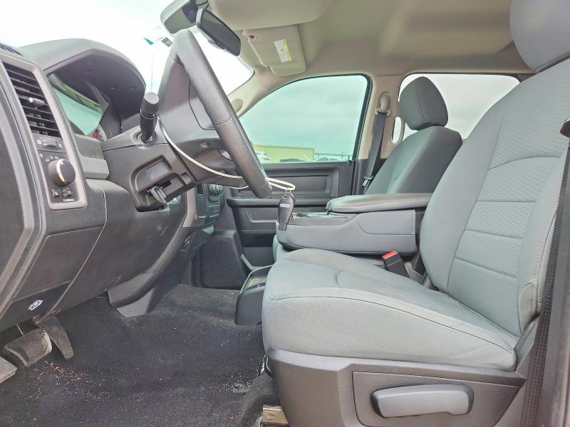 52181346 :رقم المزاد ، 1C6RR6KT1DS594672 vin ، 2013 Ram 1500 مزاد بيع