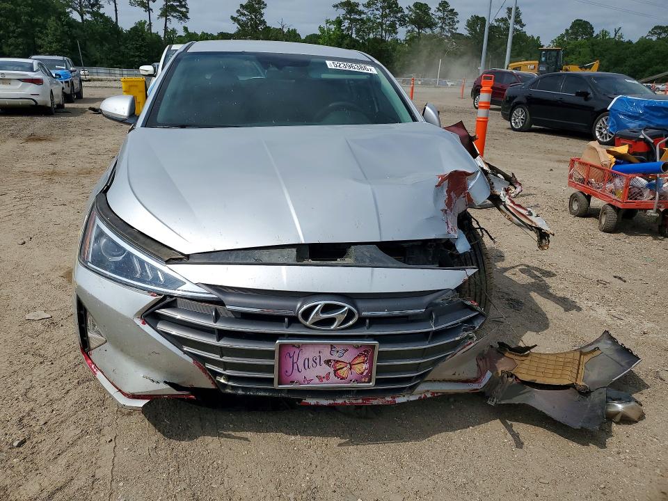 2020 Hyundai Elantra მანქანა იყიდება აუქციონზე, vin: 5NPD84LF0LH519994, აუქციონის ნომერი: 52396386