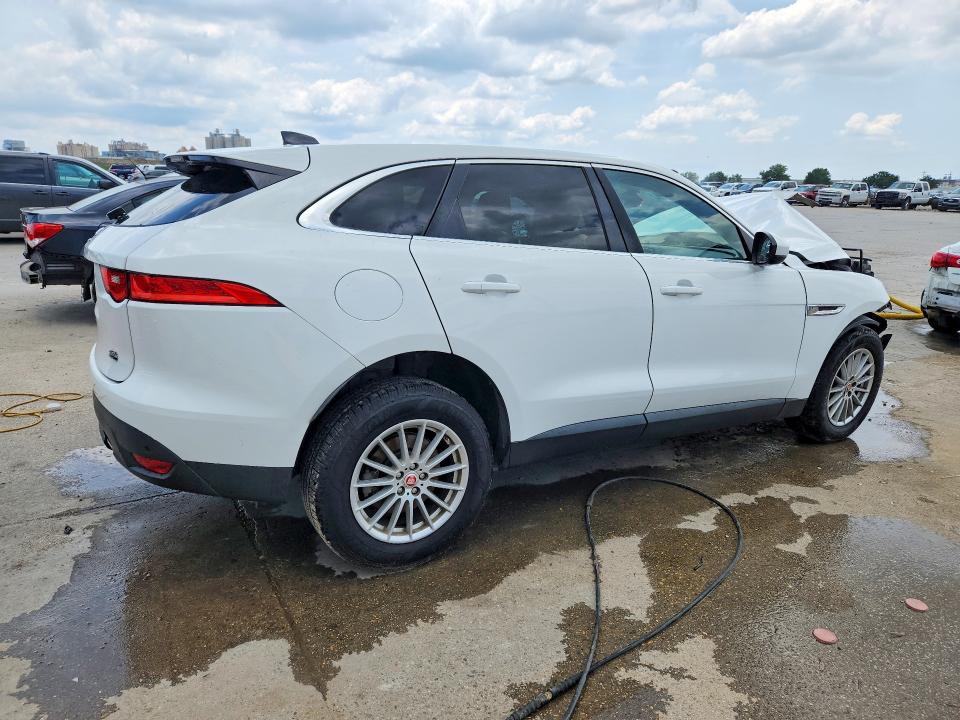 2020 Jaguar F-pace მანქანა იყიდება აუქციონზე, vin: SADCS2FX1LA640552, აუქციონის ნომერი: 53010546