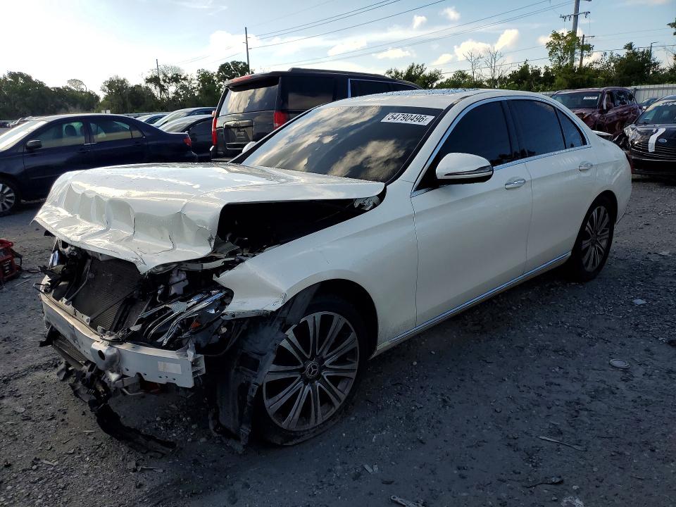 2018 Mercedes-benz E მანქანა იყიდება აუქციონზე, vin: WDDZF4JB0JA381377, აუქციონის ნომერი: 54790496