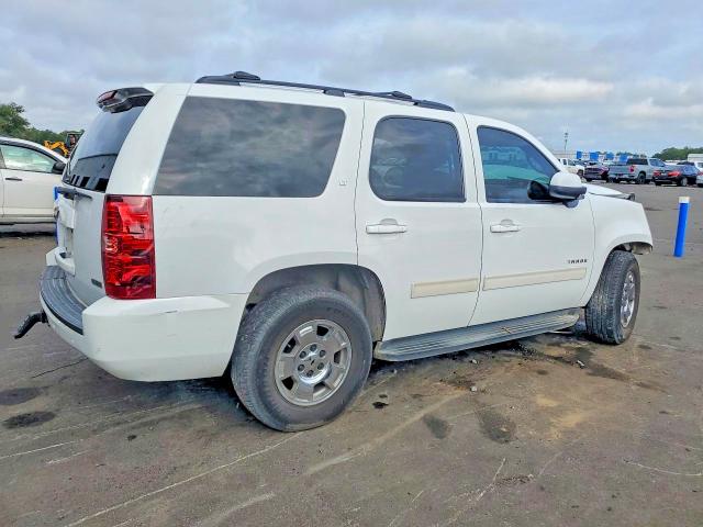 55144706 :رقم المزاد ، 1GNMCBE36AR129923 vin ، 2010 Chevrolet Tahoe مزاد بيع