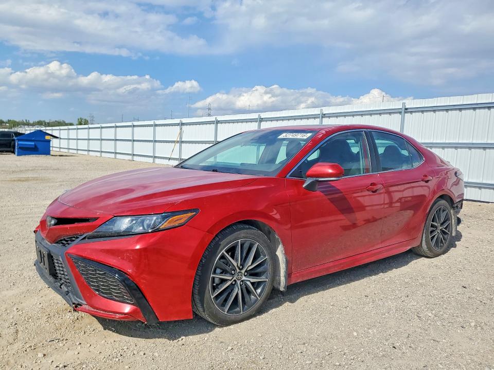 Продаж на аукціоні авто 2021 Toyota Camry, vin: 4T1G11BK3MU036422, номер лоту: 52749716