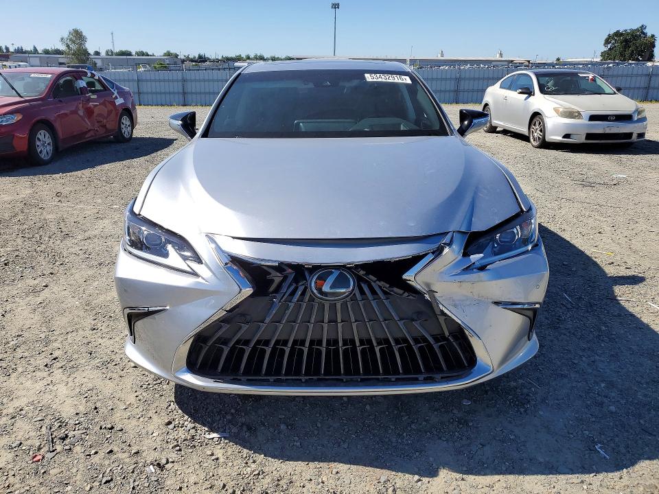 53432916 :رقم المزاد ، 58ADA1C15RU041632 vin ، 2024 Lexus Es 300h مزاد بيع