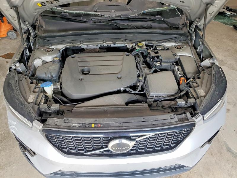 Продажа на аукционе авто 2023 Volvo Xc40, vin: YV4L12UW8P2911760, номер лота: 52310856