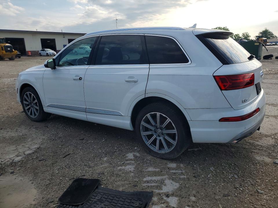 2018 Audi Q7 მანქანა იყიდება აუქციონზე, vin: WA1LAAF76JD027261, აუქციონის ნომერი: 54240736