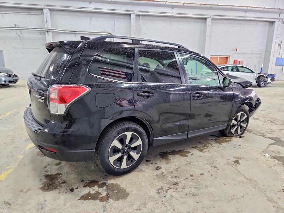 53101746 :رقم المزاد ، JF2SJAJC1HH557213 vin ، 2017 Subaru Forester مزاد بيع