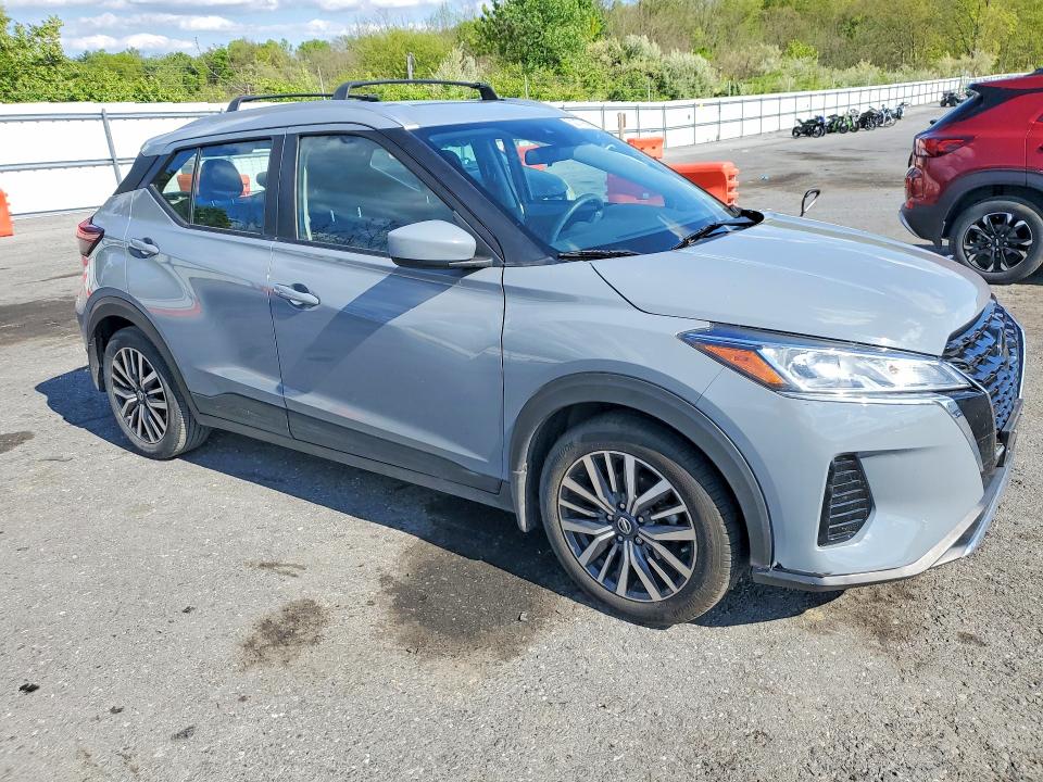 52879886 :رقم المزاد ، 3N1CP5CV1ML556178 vin ، 2021 Nissan Kicks مزاد بيع