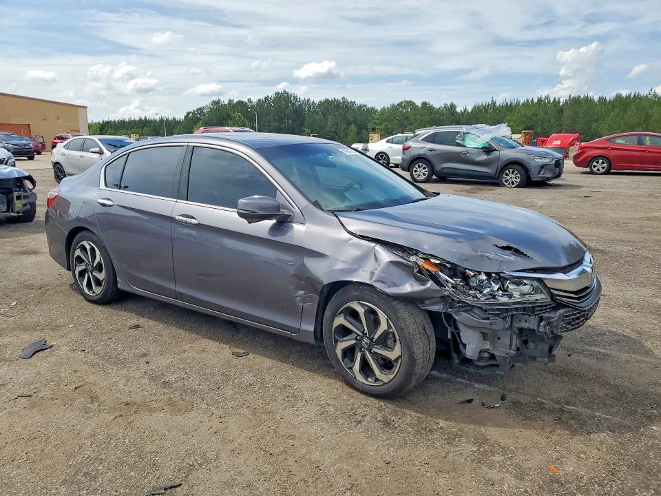 54881766 :رقم المزاد ، 1HGCR3F81GA002895 vin ، 2016 Honda Accord مزاد بيع