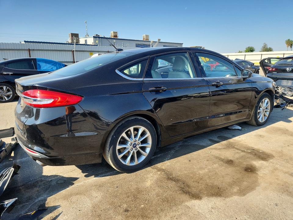 2017 Ford Fusion მანქანა იყიდება აუქციონზე, vin: 3FA6P0H79HR180569, აუქციონის ნომერი: 52837156