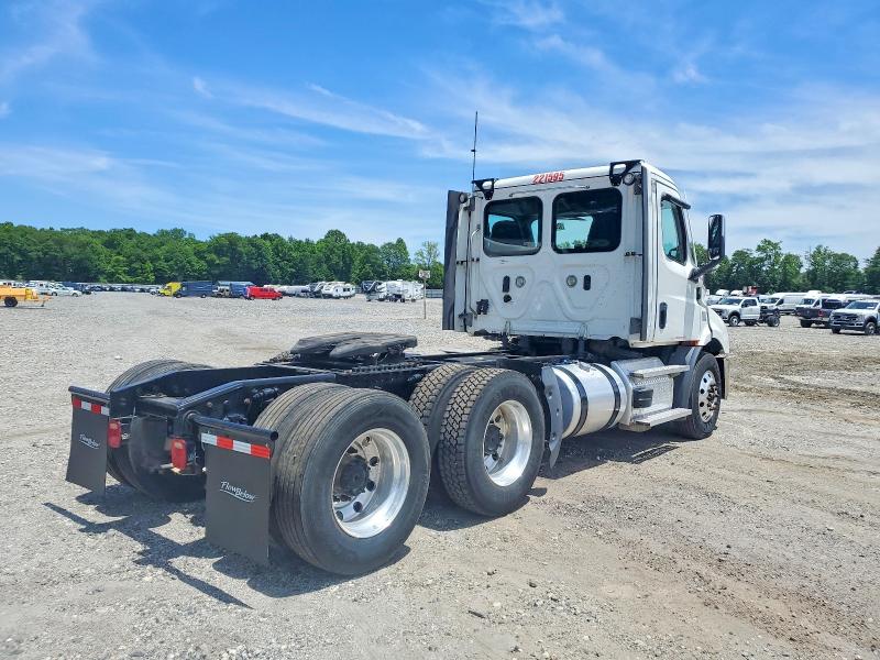 Продаж на аукціоні авто 2022 Freightliner Cascadia 116, vin: 3AKJHTDV3NSNE8223, номер лоту: 52695366