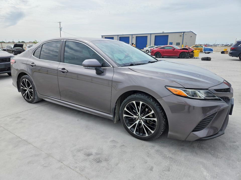 Aukcja sprzedaży 2018 Toyota Camry, vin: 4T1B11HK7JU582511, numer aukcji: 52596816