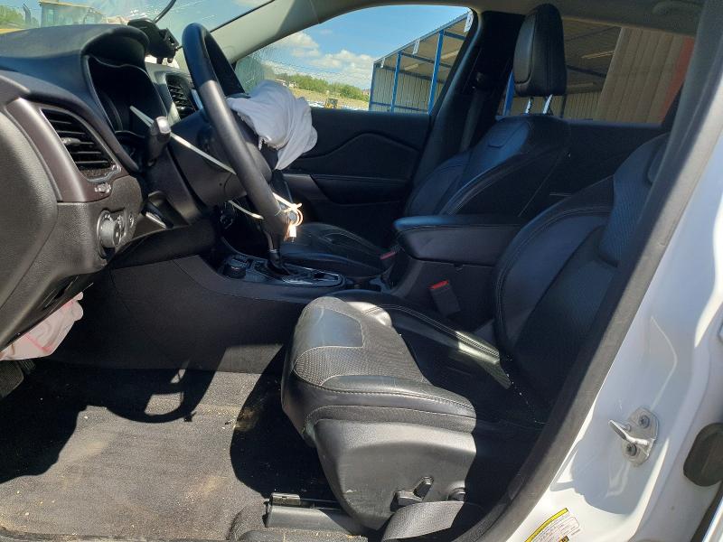 52882826 :رقم المزاد ، 1C4PJMDX2KD255688 vin ، 2019 Jeep Cherokee مزاد بيع