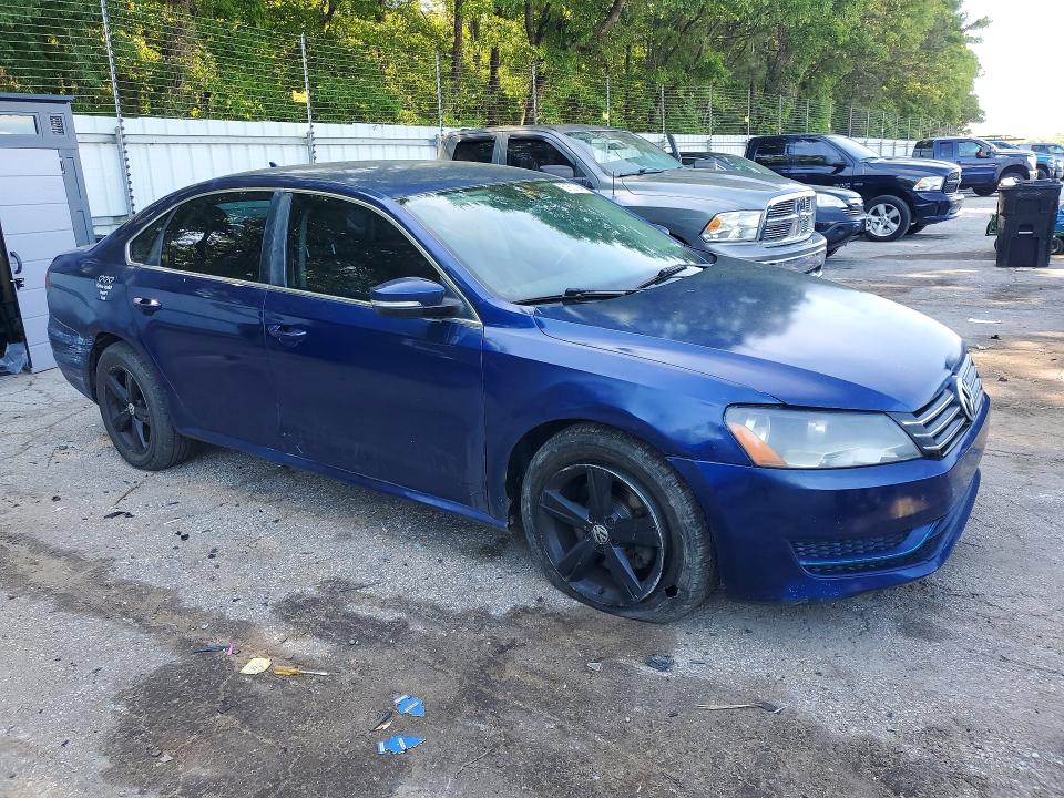 2013 Volkswagen Passat მანქანა იყიდება აუქციონზე, vin: 1VWBP7A35DC106984, აუქციონის ნომერი: 51627046