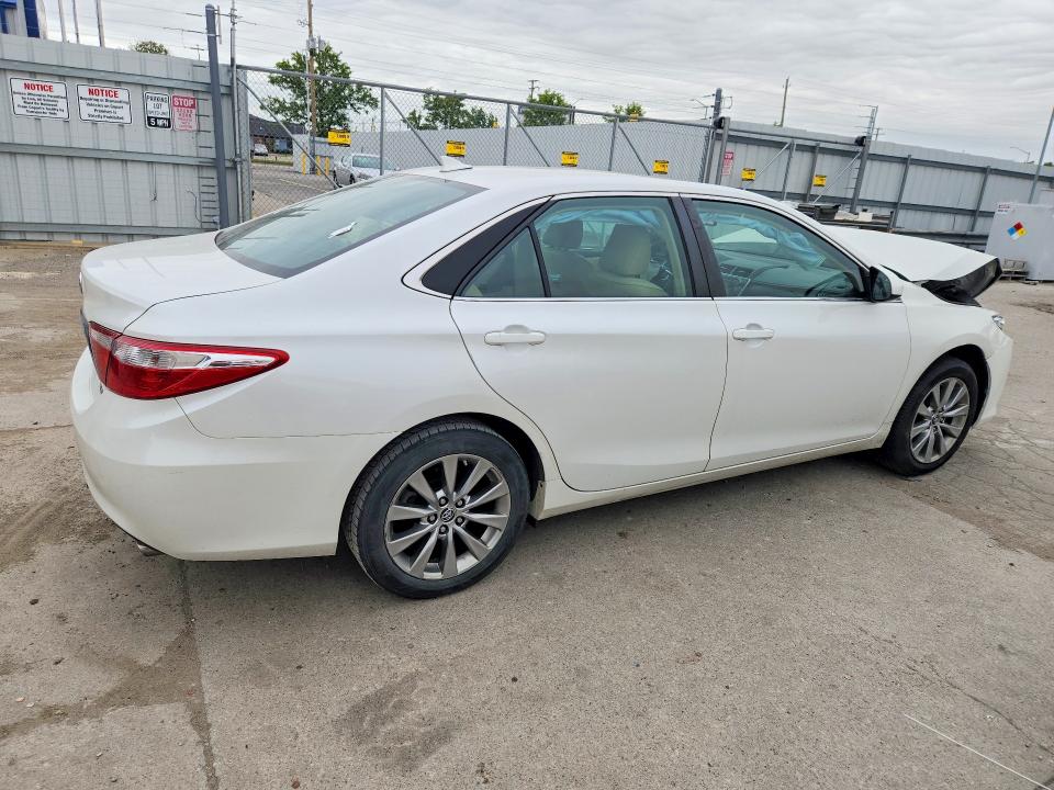 2015 Toyota Camry მანქანა იყიდება აუქციონზე, vin: 4T1BF1FK0FU912758, აუქციონის ნომერი: 54623966