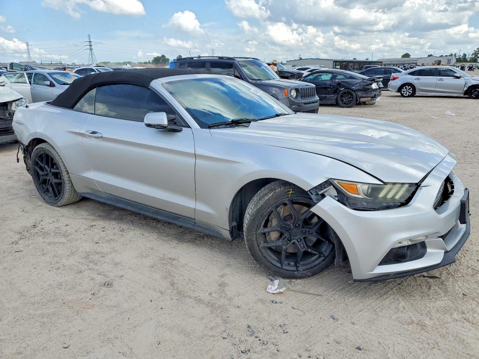 54832096 :رقم المزاد ، 1FATP8UH7G5245971 vin ، 2016 Ford Mustang مزاد بيع