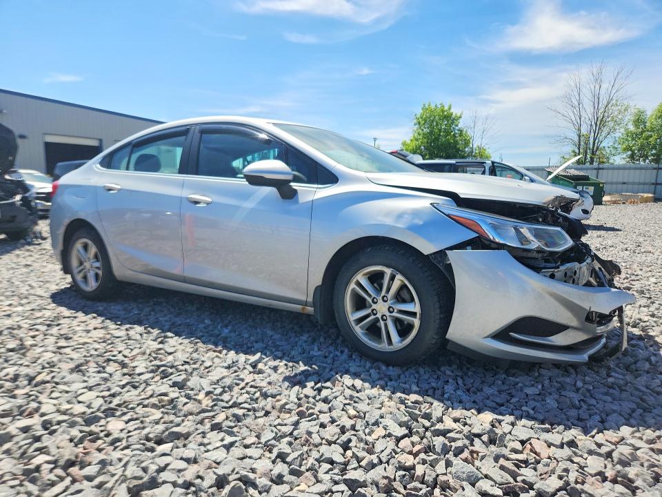 55147086 :رقم المزاد ، 1G1BE5SM5H7114501 vin ، 2017 Chevrolet Cruze مزاد بيع