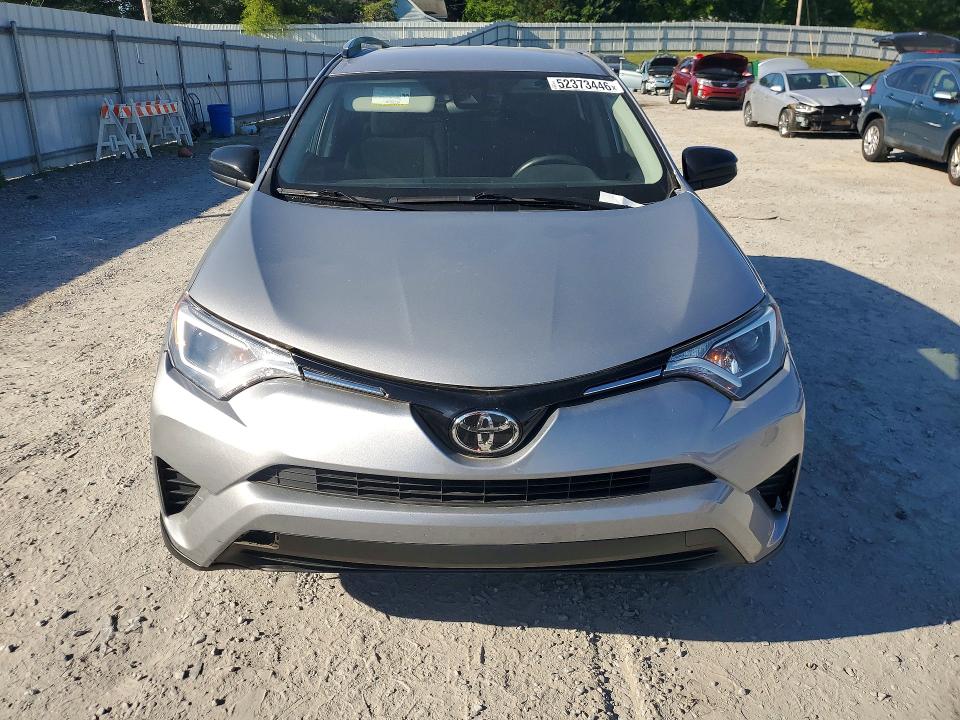 52373446 :رقم المزاد ، JTMZFREV5JD123303 vin ، 2018 Toyota Rav4 مزاد بيع
