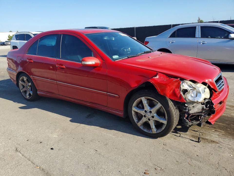 Продажа на аукционе авто 2007 Mercedes-benz C, vin: WDBRF52H37A951639, номер лота: 53626396