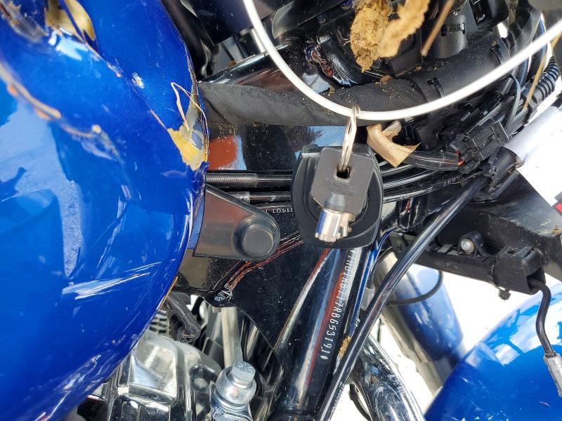 54452666 :رقم المزاد ، 1HD1KB717RB653191 vin ، 2024 Harley Davidson Street Glide مزاد بيع