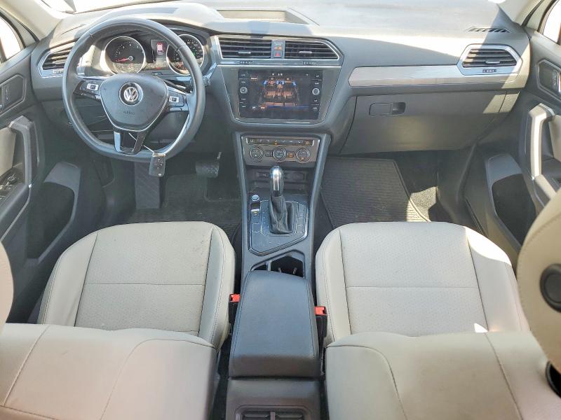 53337006 :رقم المزاد ، 3VV3B7AX8LM032600 vin ، 2020 Volkswagen Tiguan مزاد بيع