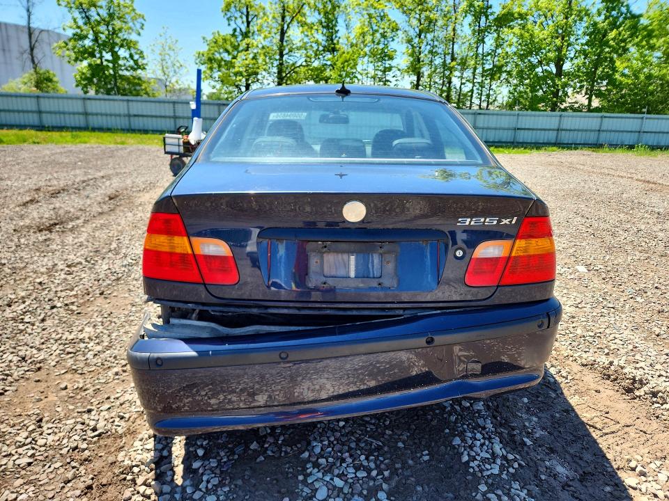 2004 Bmw 325 მანქანა იყიდება აუქციონზე, vin: WBAEU334X4PF60924, აუქციონის ნომერი: 55094856