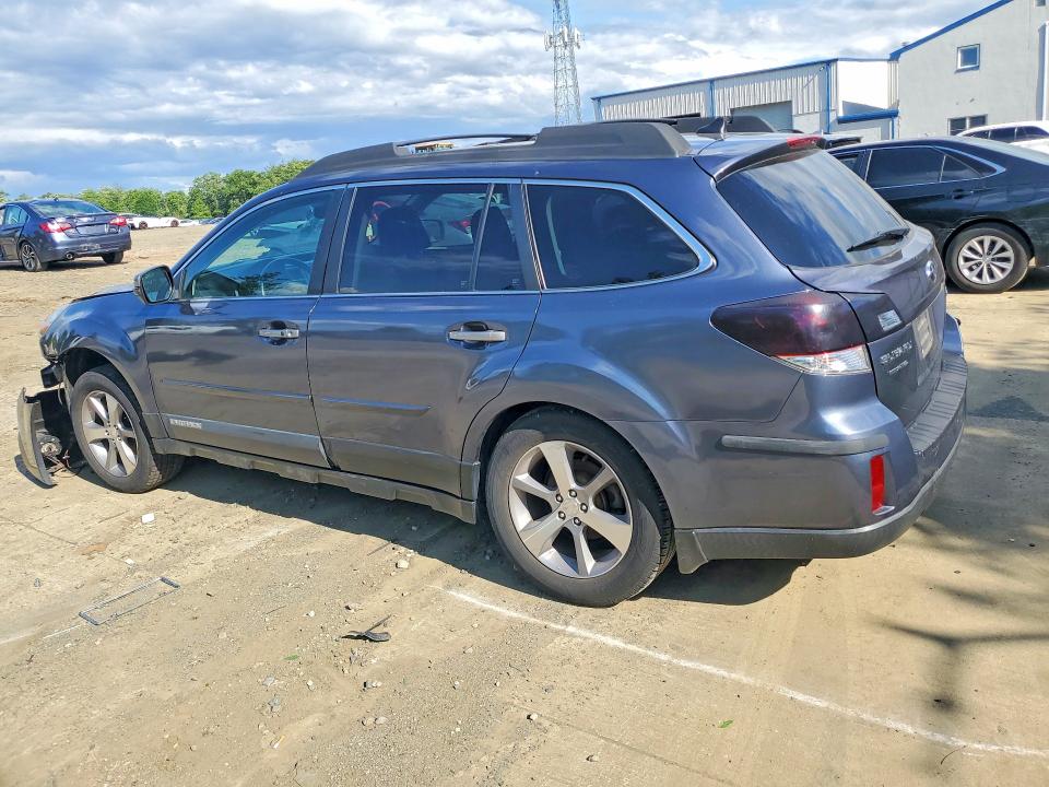2014 Subaru Outback მანქანა იყიდება აუქციონზე, vin: 4S4BRBPC9E3248081, აუქციონის ნომერი: 55101446
