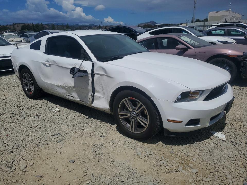 55201226 :رقم المزاد ، 1ZVBP8AMXB5123053 vin ، 2011 Ford Mustang مزاد بيع