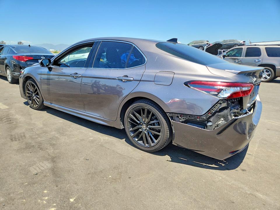 2021 Toyota Camry მანქანა იყიდება აუქციონზე, vin: 4T1K61AK8MU593162, აუქციონის ნომერი: 52780436