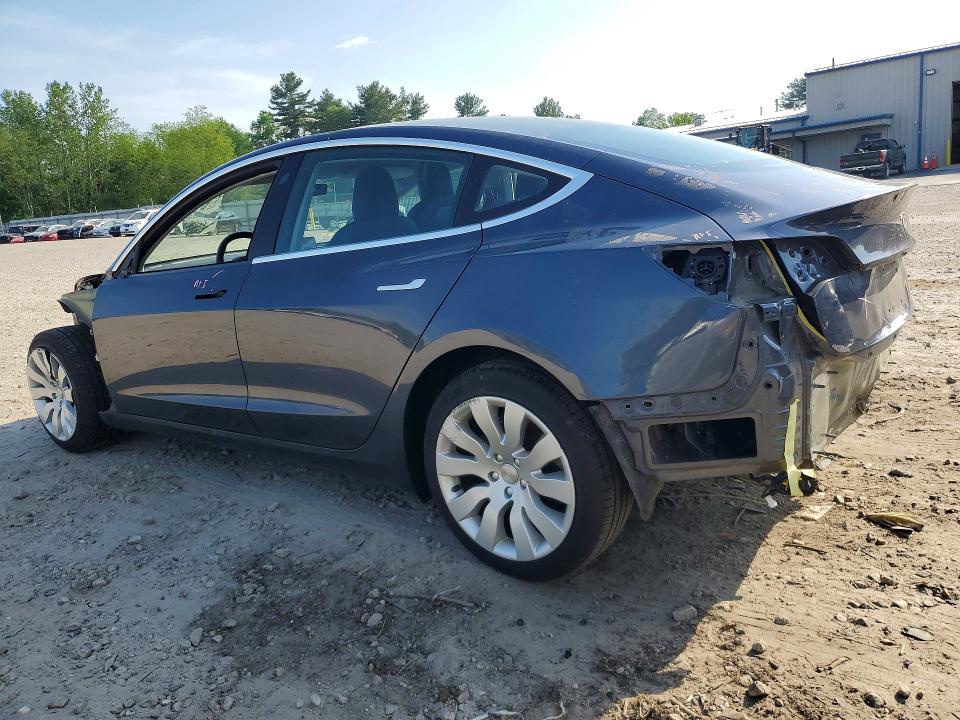 54216626 :رقم المزاد ، 5YJ3E1EA2JF059592 vin ، 2018 Tesla Model 3 مزاد بيع