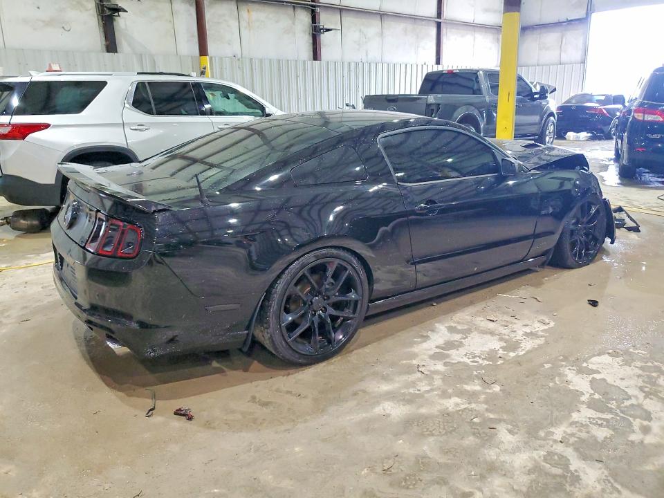 Продаж на аукціоні авто 2014 Ford Mustang, vin: 1ZVBP8CF1E5326142, номер лоту: 52019926