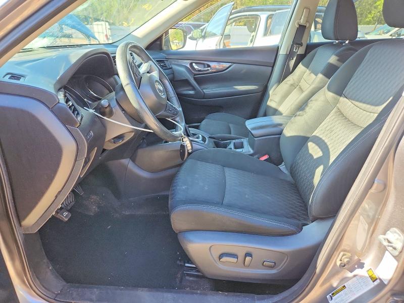 2017 Nissan Rogue მანქანა იყიდება აუქციონზე, vin: KNMAT2MT5HP588329, აუქციონის ნომერი: 52303046