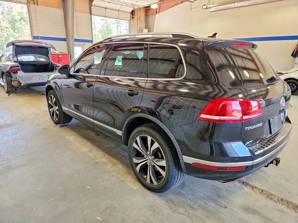 Aukcja sprzedaży 2017 Volkswagen Touareg, vin: WVGRF7BPXHD006039, numer aukcji: 54510916