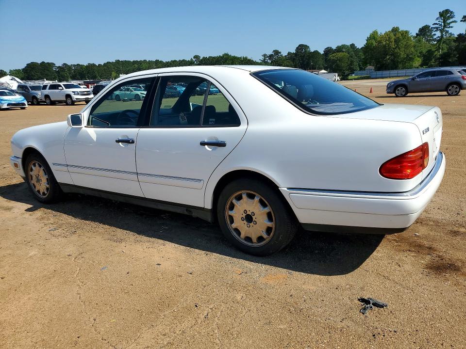 1998 Mercedes-benz E-class მანქანა იყიდება აუქციონზე, vin: WDBJF65F9WA653284, აუქციონის ნომერი: 53492546