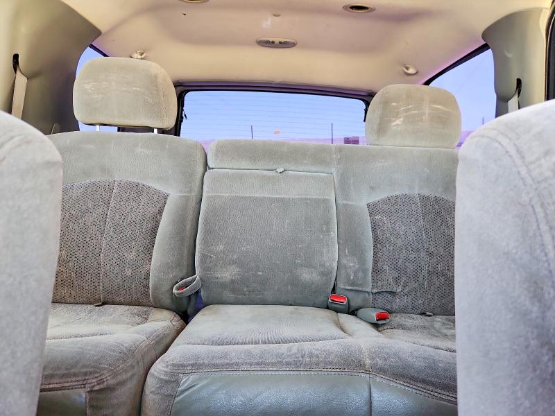 2000 Chevrolet Tahoe მანქანა იყიდება აუქციონზე, vin: 1GNEK13T0YJ190150, აუქციონის ნომერი: 53827386