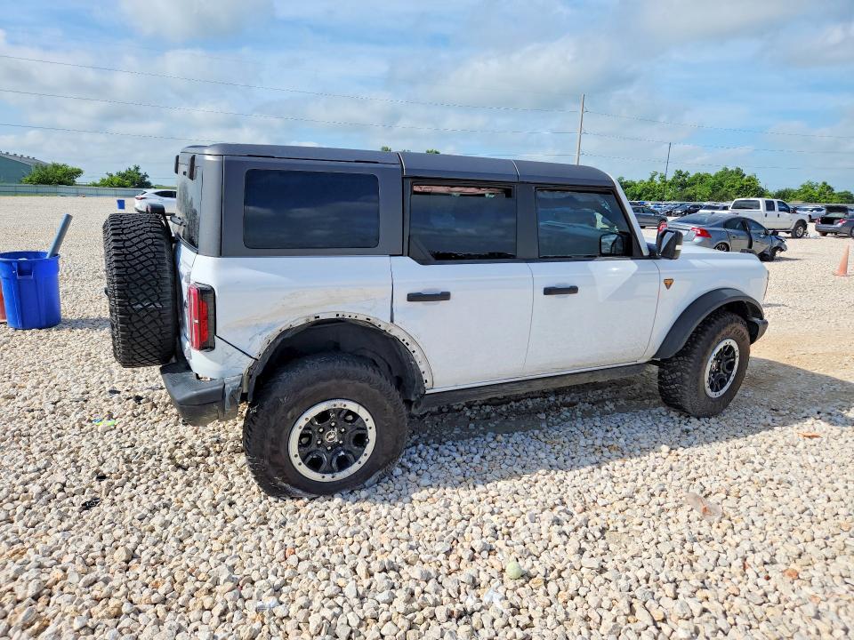2023 Ford Bronco მანქანა იყიდება აუქციონზე, vin: 1FMEE5DP9PLC13318, აუქციონის ნომერი: 55338886