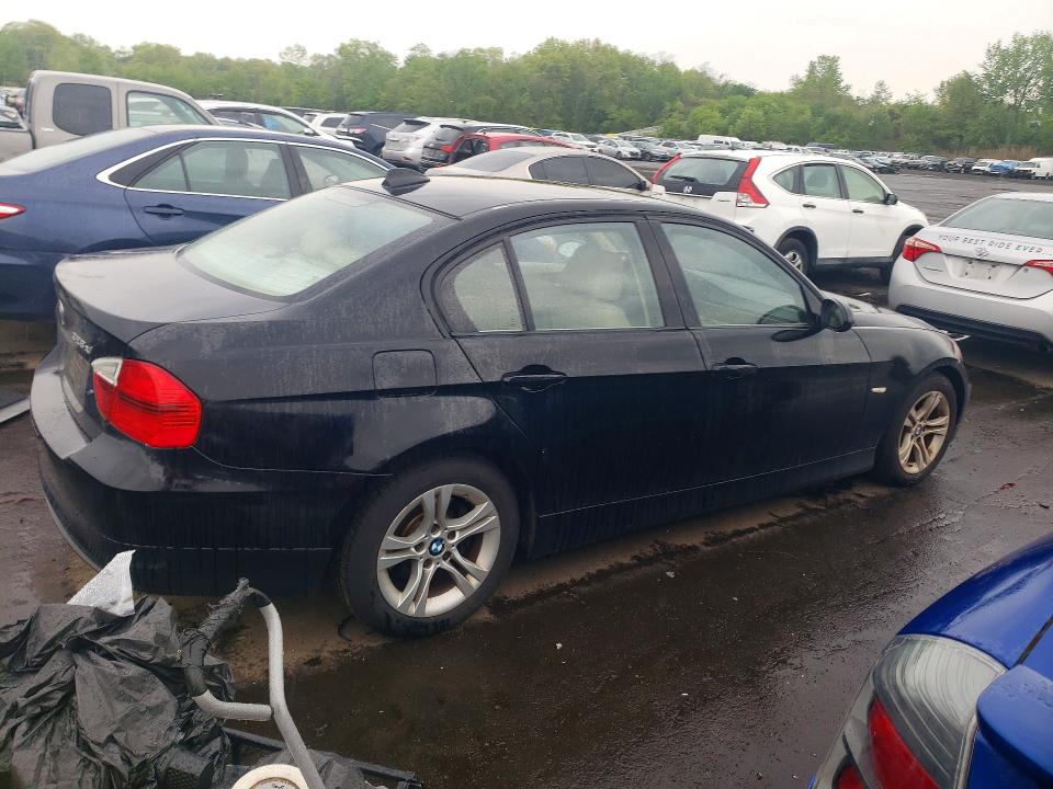 53331456 :رقم المزاد ، WBAVC73578KP37433 vin ، 2008 Bmw 328 مزاد بيع