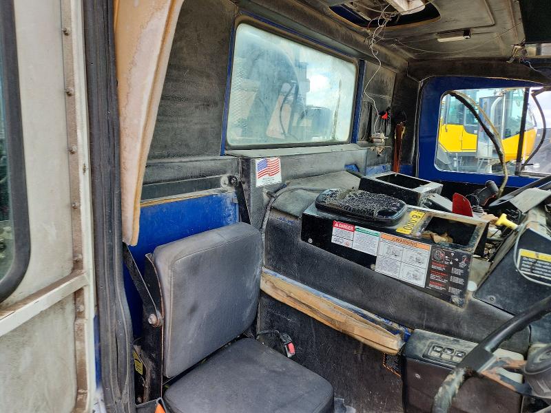 Продаж на аукціоні авто 2016 Mack Leu613, vin: 1M2AU04C8GM010254, номер лоту: 54693616