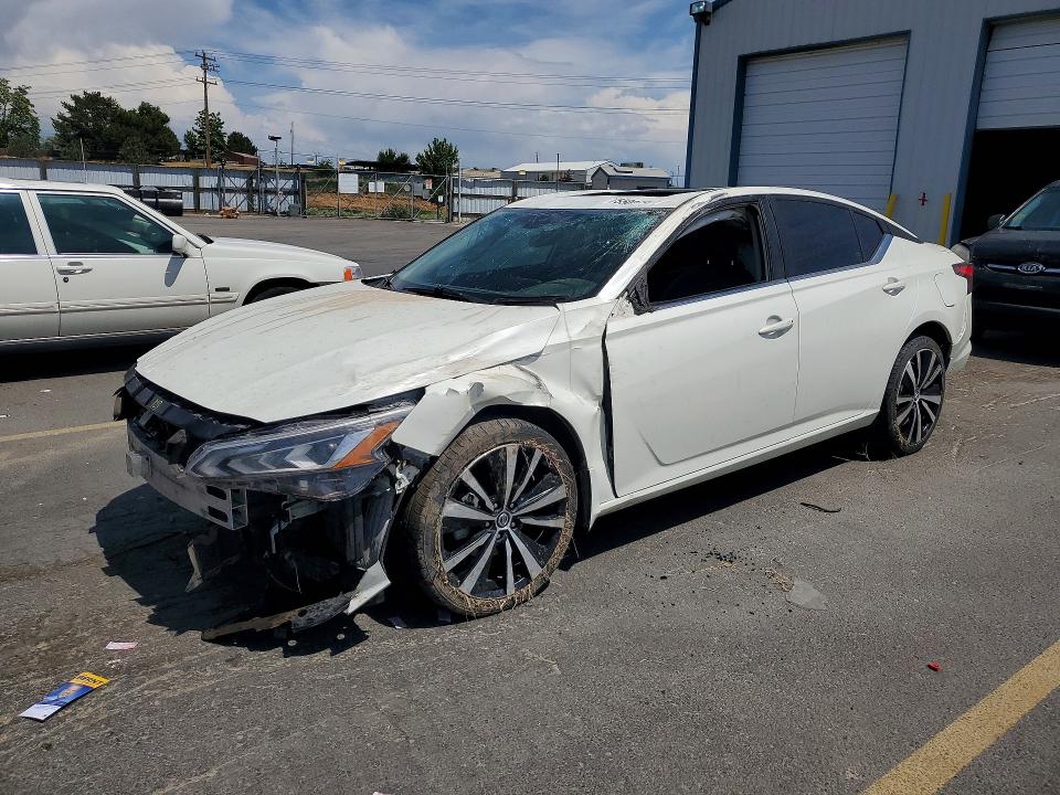 55004806 :رقم المزاد ، 1N4BL4CW3LC275135 vin ، 2020 Nissan Altima مزاد بيع
