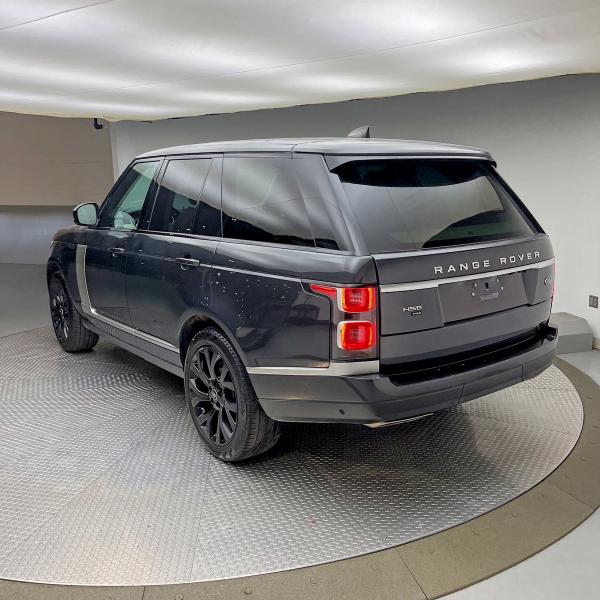 55825776 :رقم المزاد ، SALGS2RU0MA430386 vin ، 2021 Land Rover Range Rover مزاد بيع