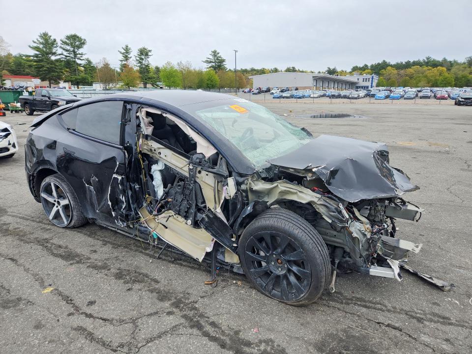 Продажа на аукционе авто 2022 Tesla Model Y, vin: 7SAYGDEE3NF480489, номер лота: 53272896