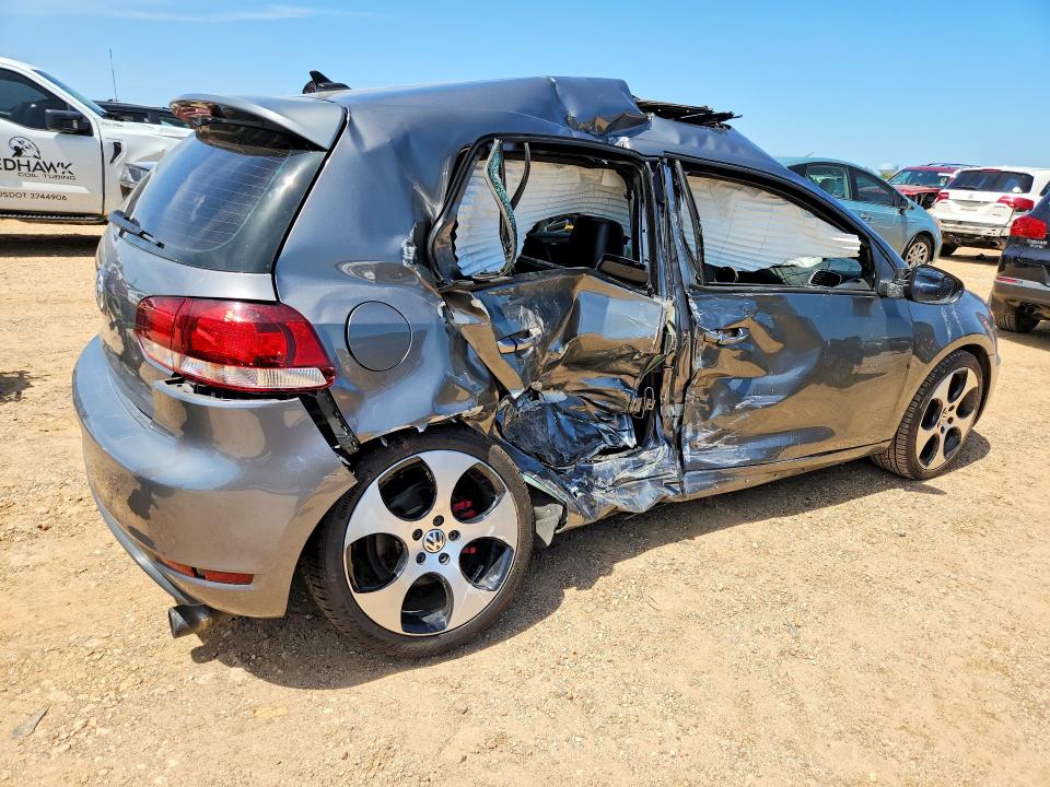 2011 Volkswagen Gti მანქანა იყიდება აუქციონზე, vin: WVWHV7AJ4BW065907, აუქციონის ნომერი: 54904166