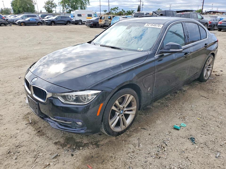 52164676 :رقم المزاد ، WBA8E1C59HK895244 vin ، 2017 Bmw 330e مزاد بيع