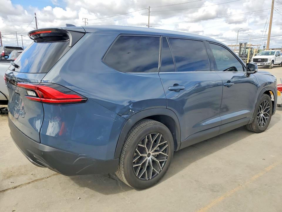 2024 Toyota Grand Highlander მანქანა იყიდება აუქციონზე, vin: 5TDAAAA53RS007231, აუქციონის ნომერი: 52576936
