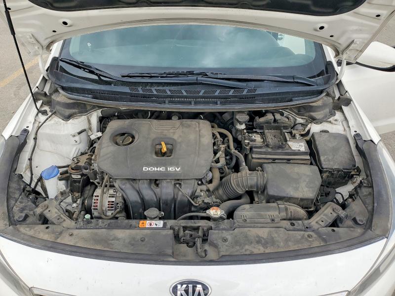 53263096 :رقم المزاد ، 3KPFK4A71JE175373 vin ، 2018 Kia Forte مزاد بيع